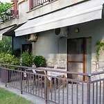 Athanasia Apartamento Néos Marmarás