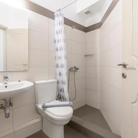 Athanasia Apartman *