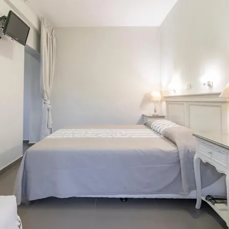 Athanasia Néosz Marmarász