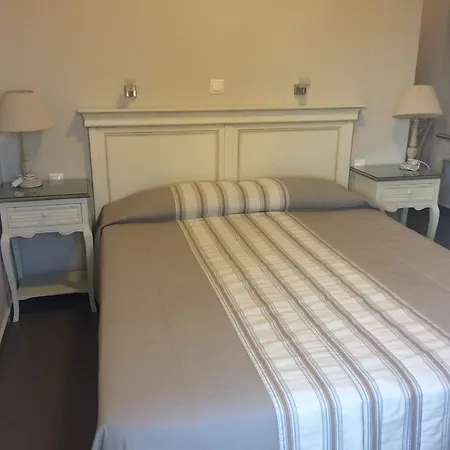 Athanasia * Néosz Marmarász