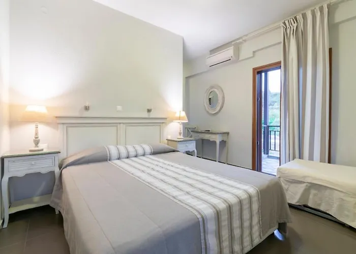 Athanasia Néos Marmarás