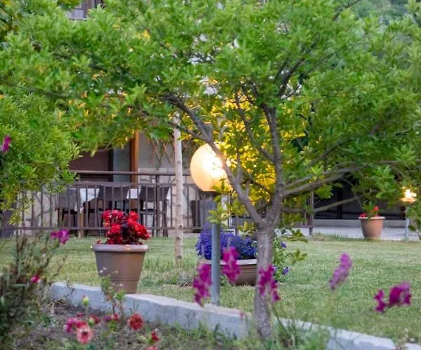 Athanasia Apartamento *