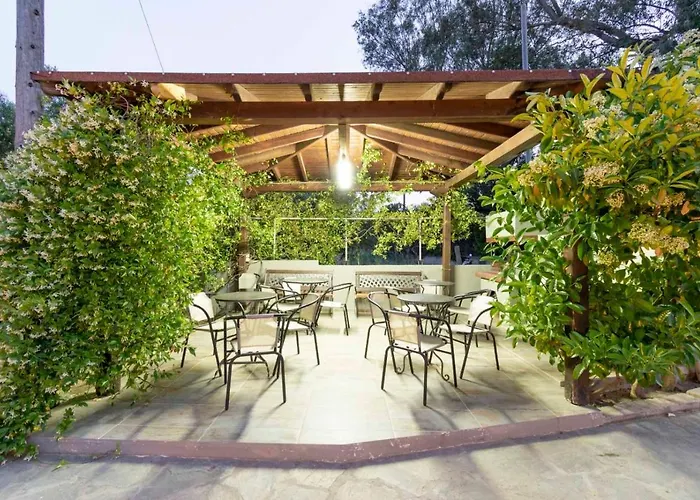 Apartamento Athanasia Néos Marmarás